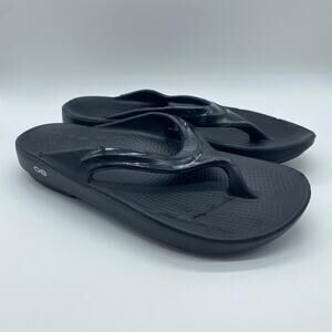 Oofos Women's size 10 Black Rubber Flip Flop Sandals Thongs Comfort Recovery